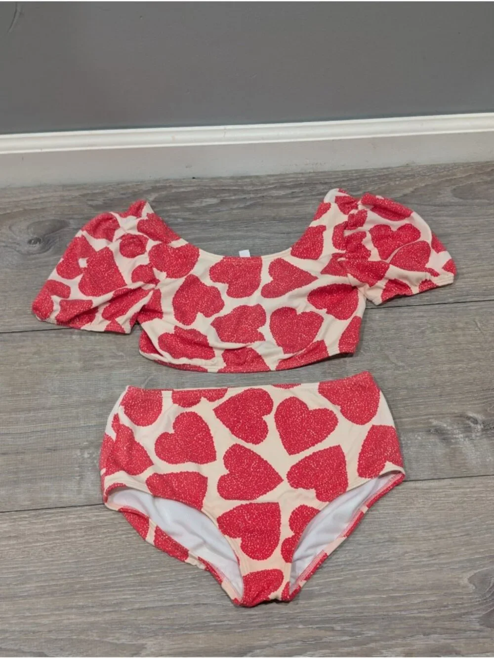 Mini Boden Girls 8-9Y Puff Sleeve Bikini Two Piece Red Hearts Cream Swimsuit